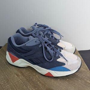 Reebok  Aztrek 96 Shoes - Men's 7 womens 8.5